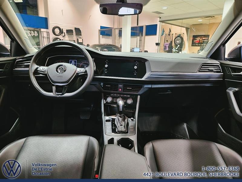 volkswagen Jetta 2021 - 13