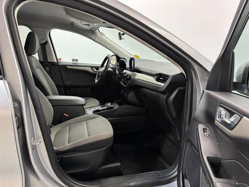 ford Escape 2021 - 13