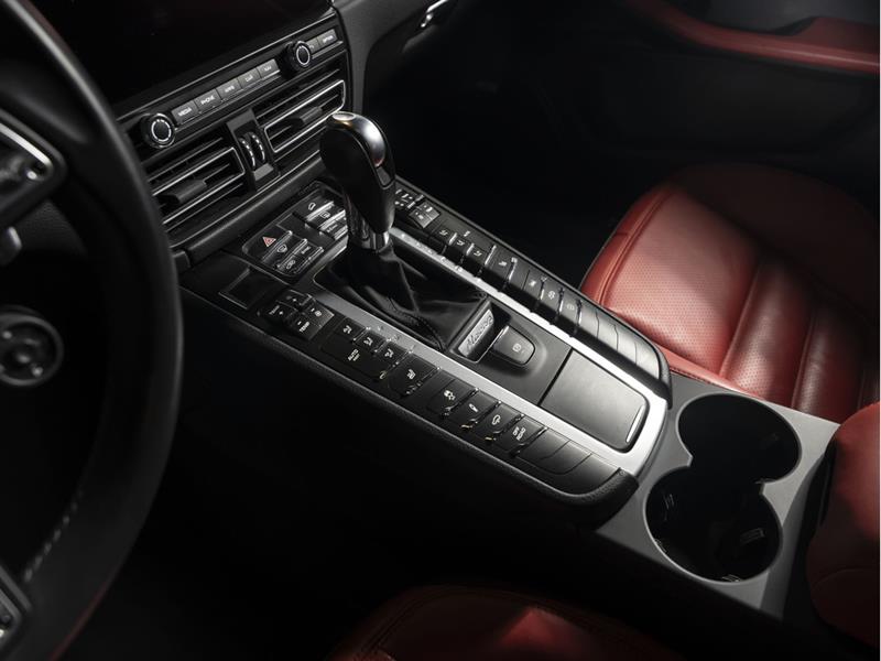 porsche Macan 2021 - 28