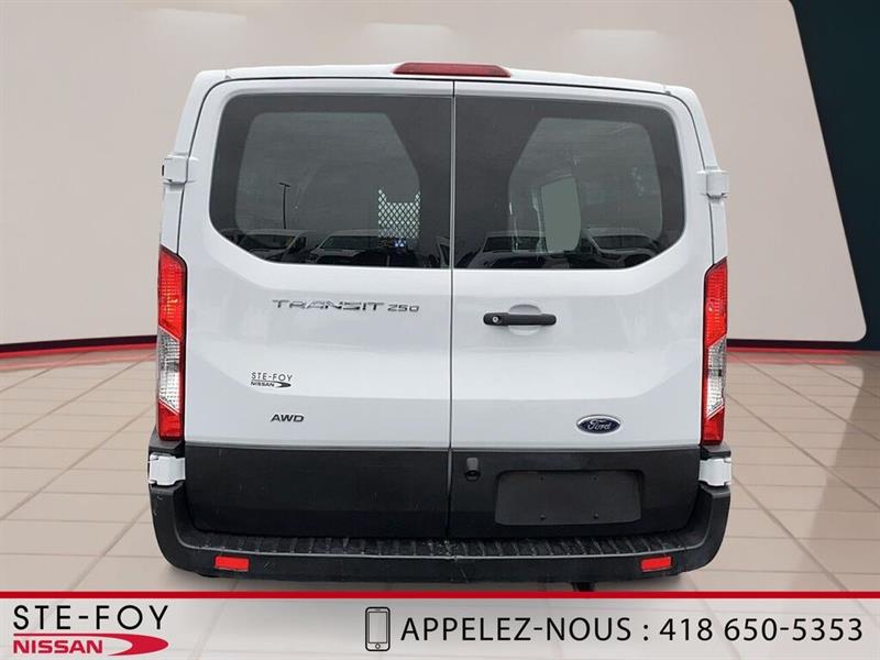 ford Transit 2023 - 3