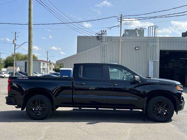 chevrolet Silverado 1500 2024 - 17