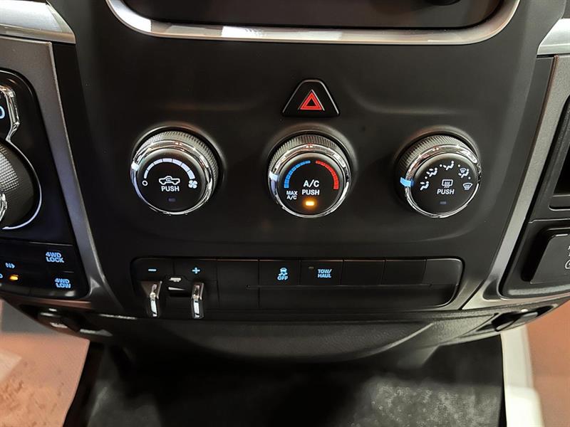 ram 1500 Classic 2023 - 17