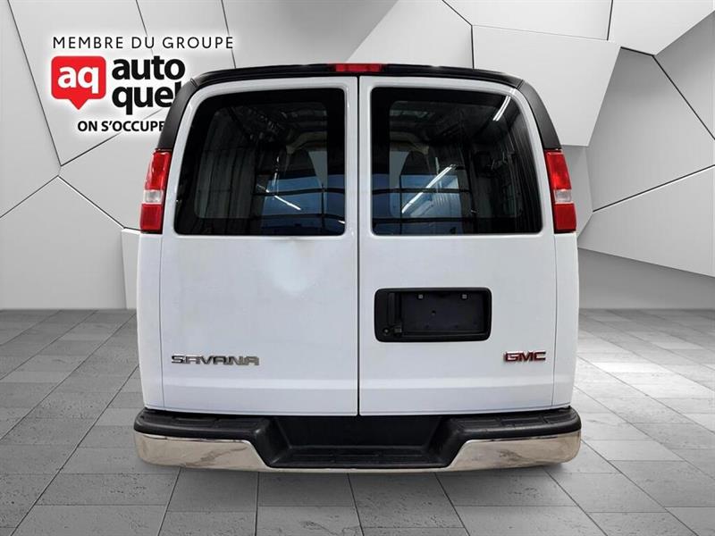 gmc Savana 2023 - 6