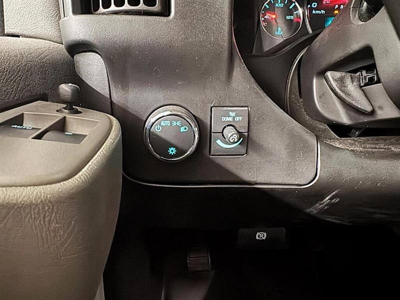 gmc Savana 2023 - 14