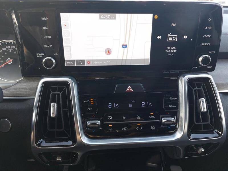 kia Sorento 2022 - 17