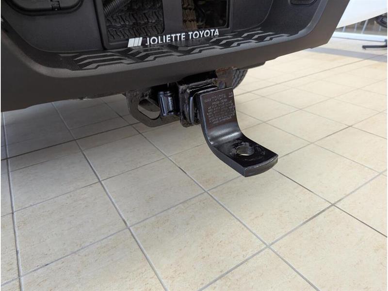 toyota Tacoma 2020 - 11