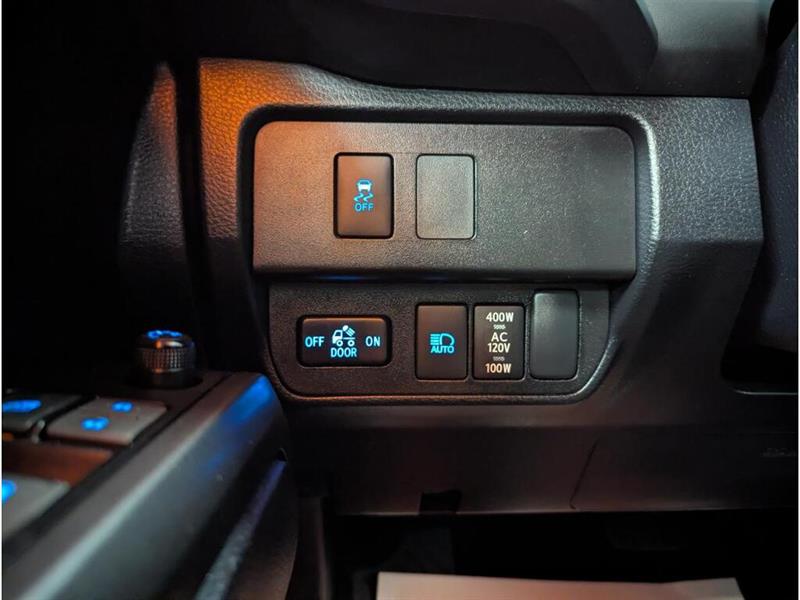 toyota Tacoma 2020 - 24