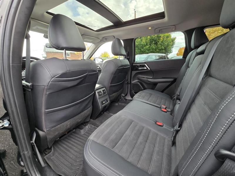 mitsubishi Outlander 2022 - 12