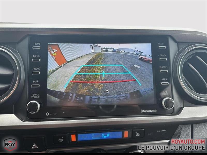 toyota Tacoma 2023 - 16