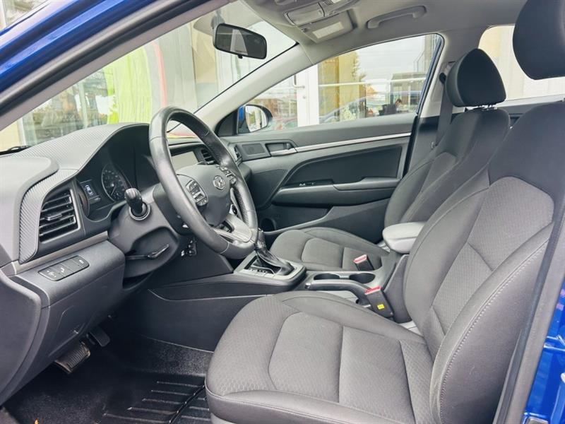 hyundai Elantra 2020 - 12