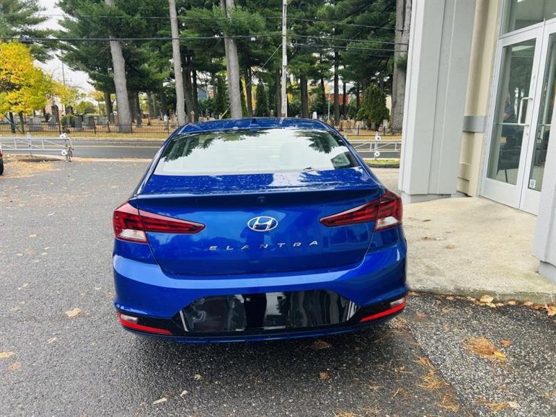 hyundai Elantra 2020 - 15
