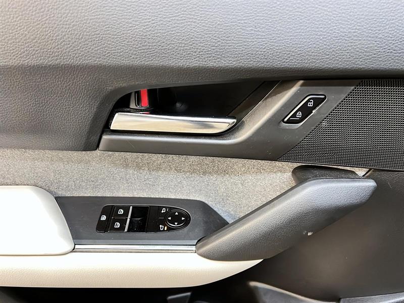 mazda MX-30 2023 - 23