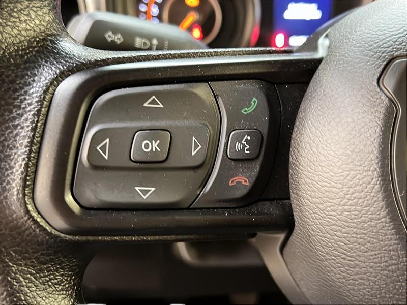 jeep Wrangler 2025 - 18