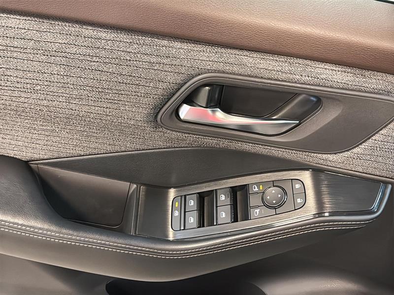 nissan Rogue 2023 - 24