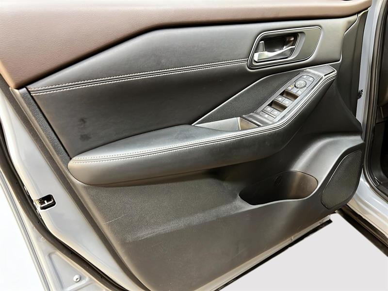 nissan Rogue 2023 - 25