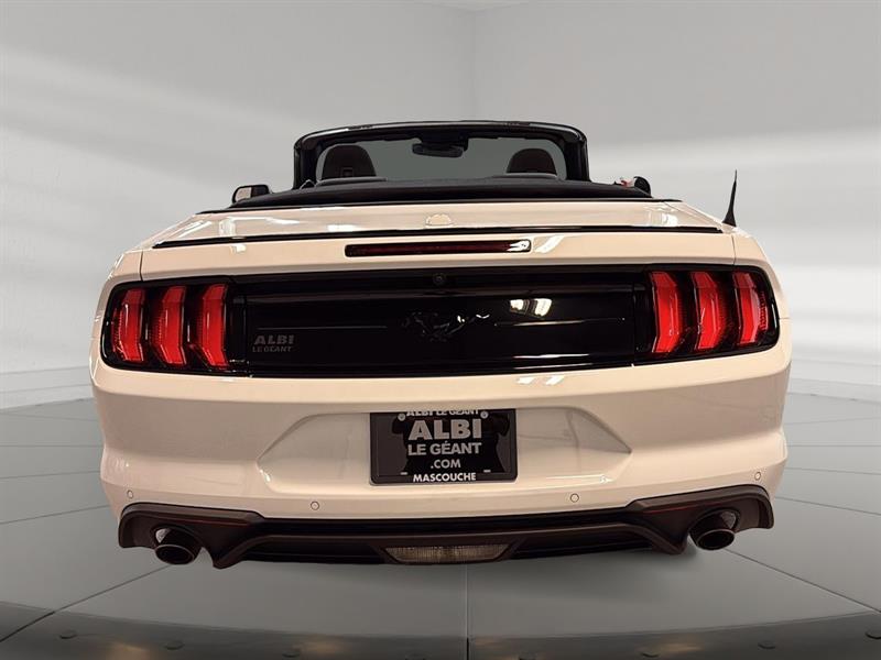 ford Mustang 2022 - 6