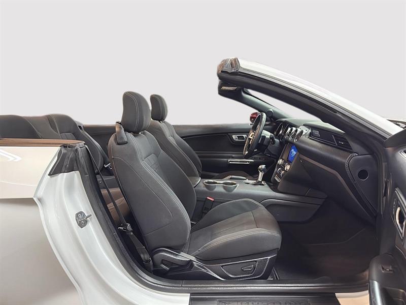 ford Mustang 2022 - 9