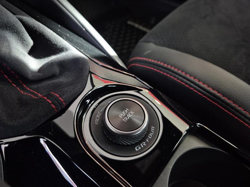 toyota GR Corolla 2023 - 17