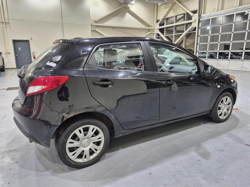 mazda Mazda2 2013 - 3