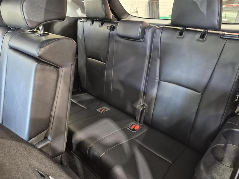 toyota Highlander 2023 - 27