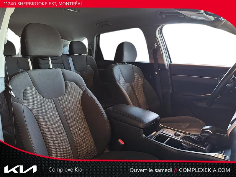 kia Sorento 2023 - 19