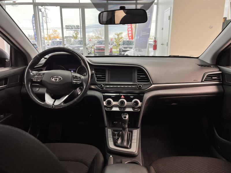 hyundai Elantra 2019 - 12