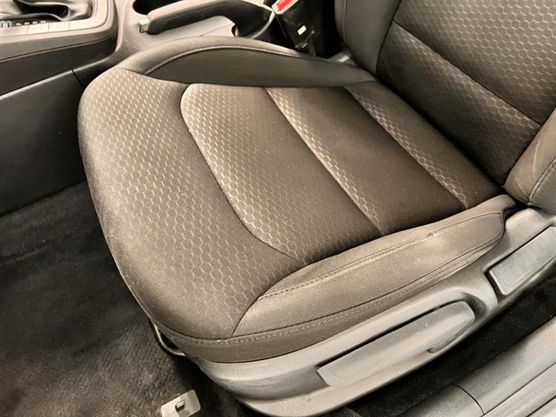 hyundai Elantra 2019 - 16