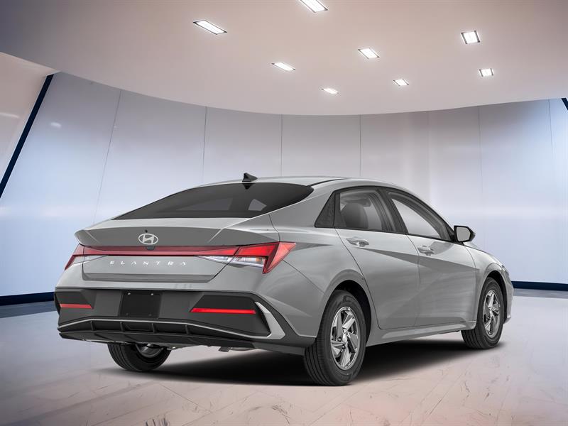hyundai Elantra 2025 - 2