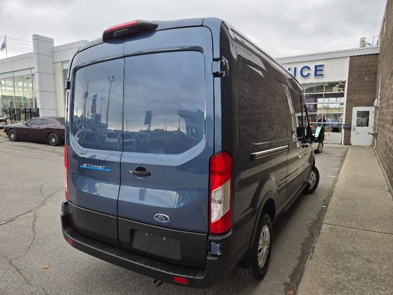 ford E-Transit Cargo Van 2023 - 5