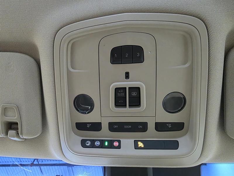 cadillac XTS 2017 - 32