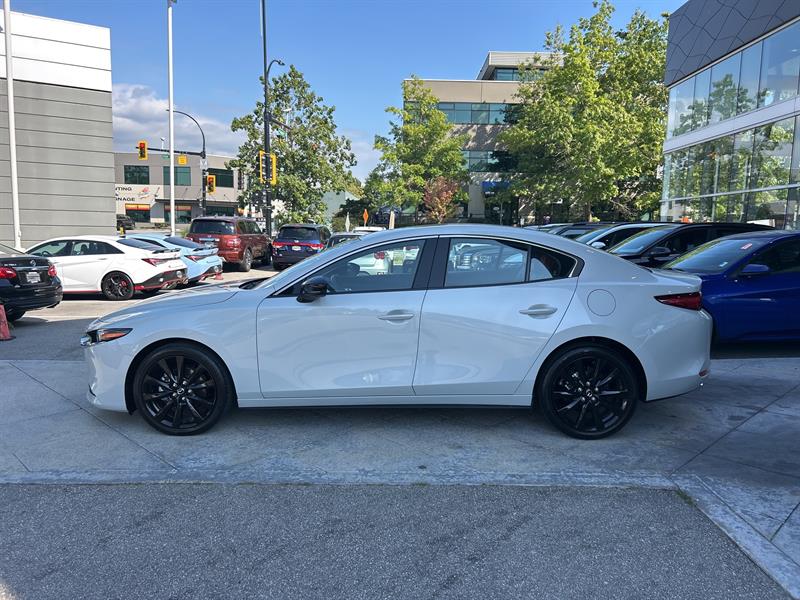 mazda Mazda3 2024 - 2