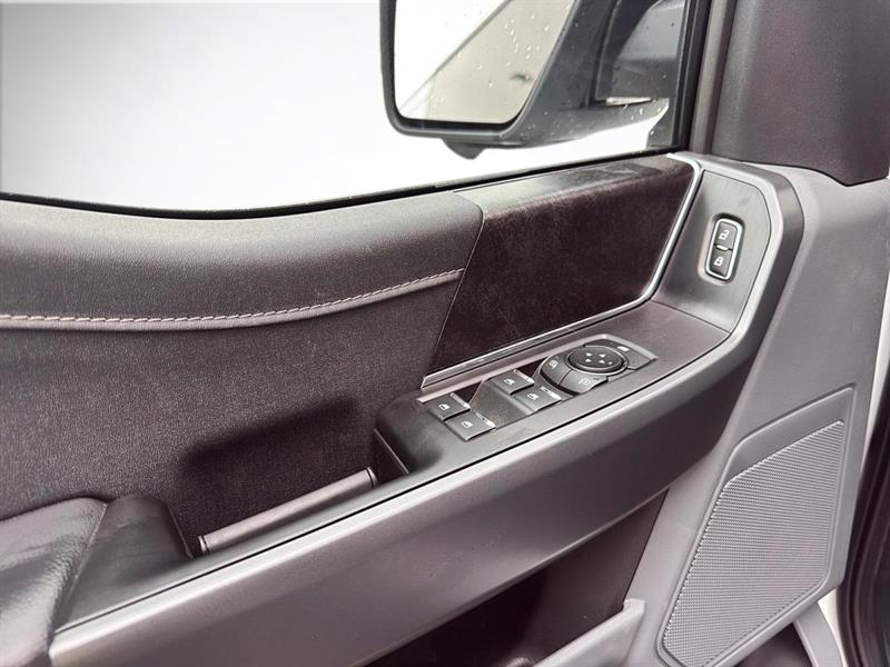 ford F-150 Lightning 2025 - 11