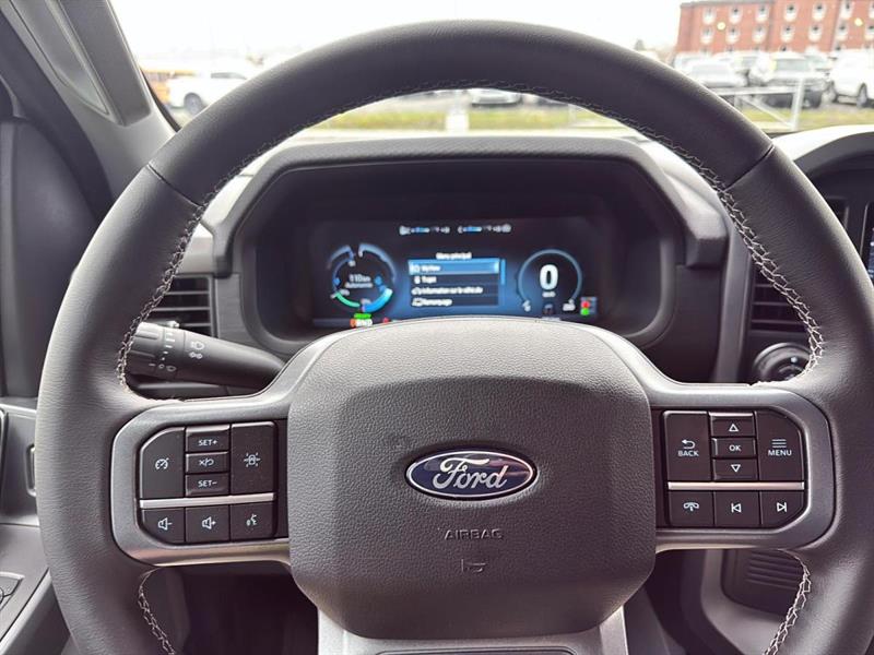 ford F-150 Lightning 2025 - 15