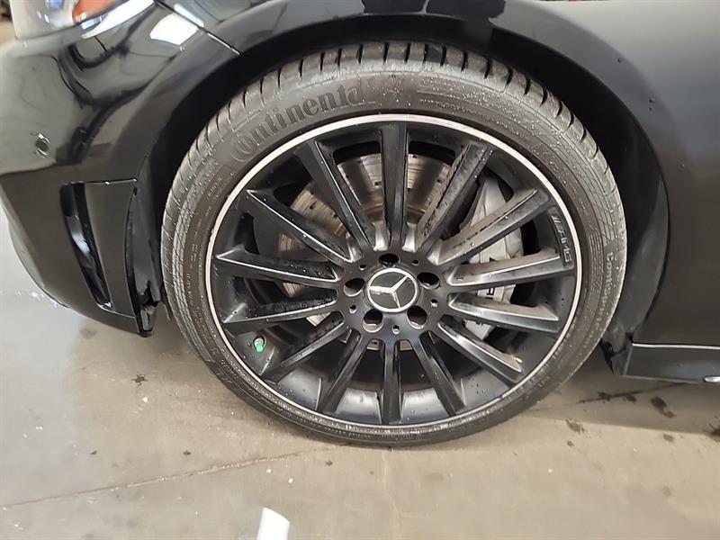 mercedes-benz AMG C 43 2019 - 13