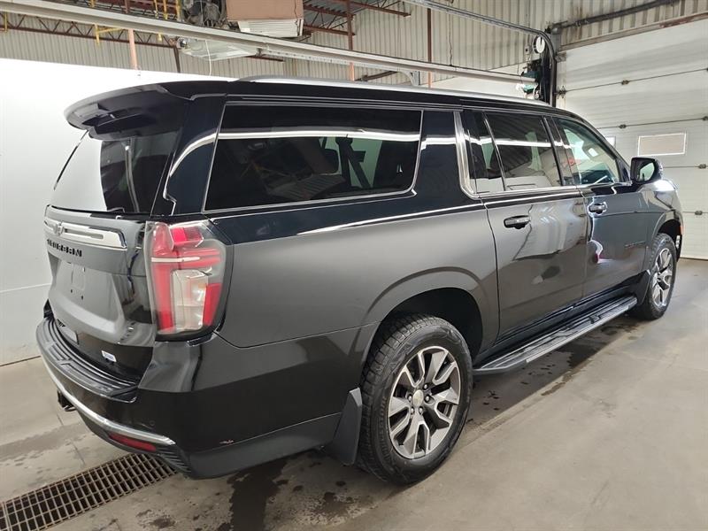 chevrolet Suburban 2022 - 3