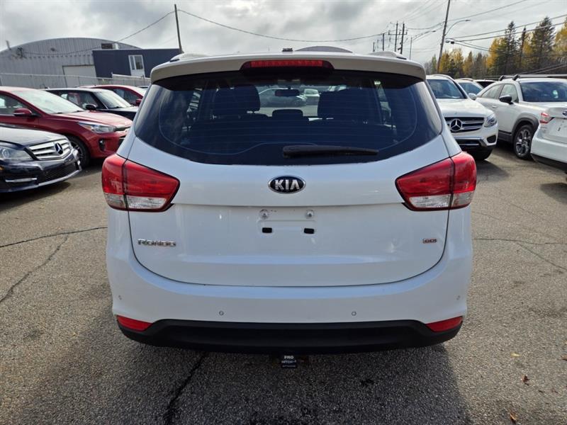 kia Rondo 2014 - 6