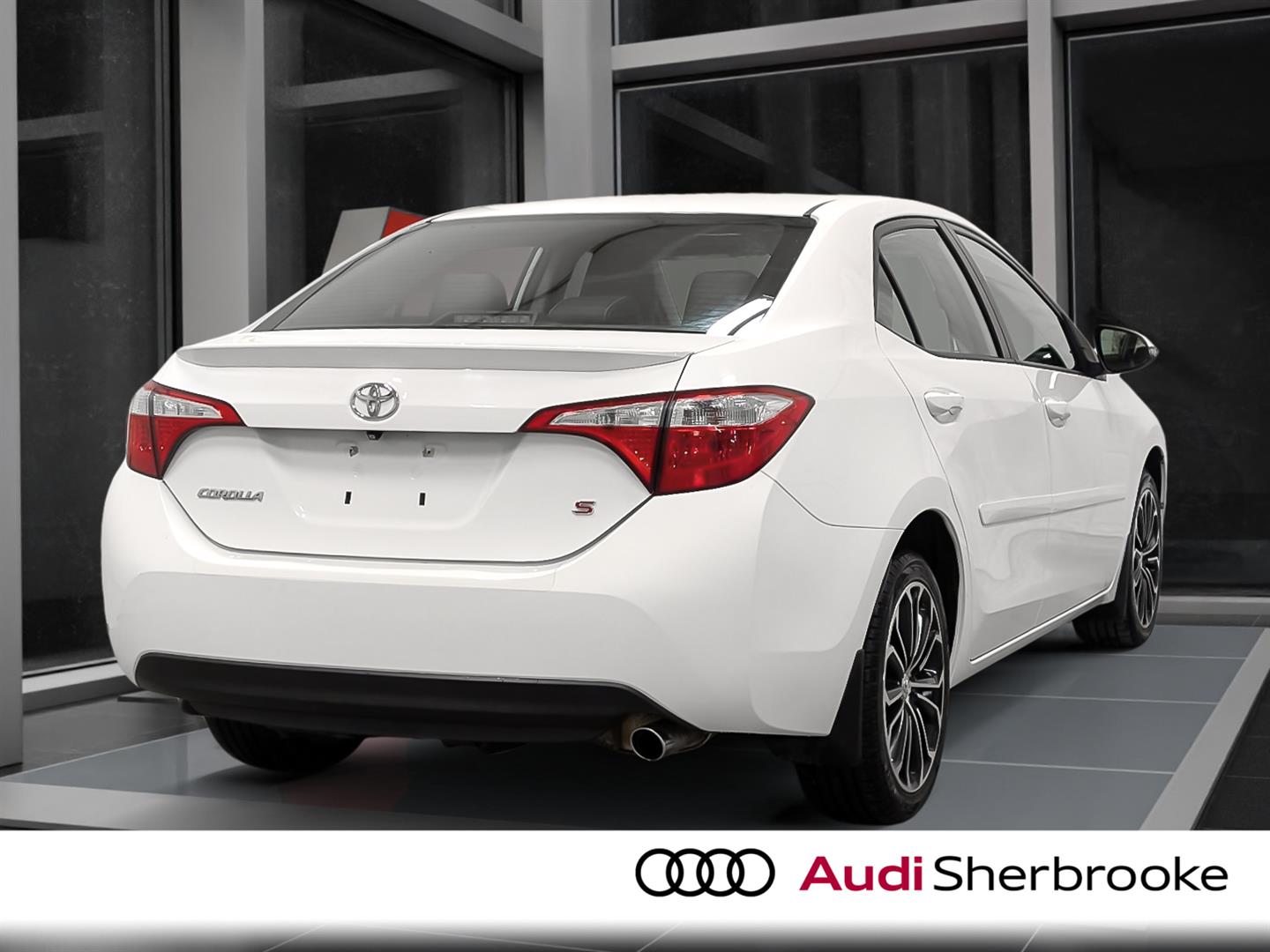 toyota Corolla 2015 - 6