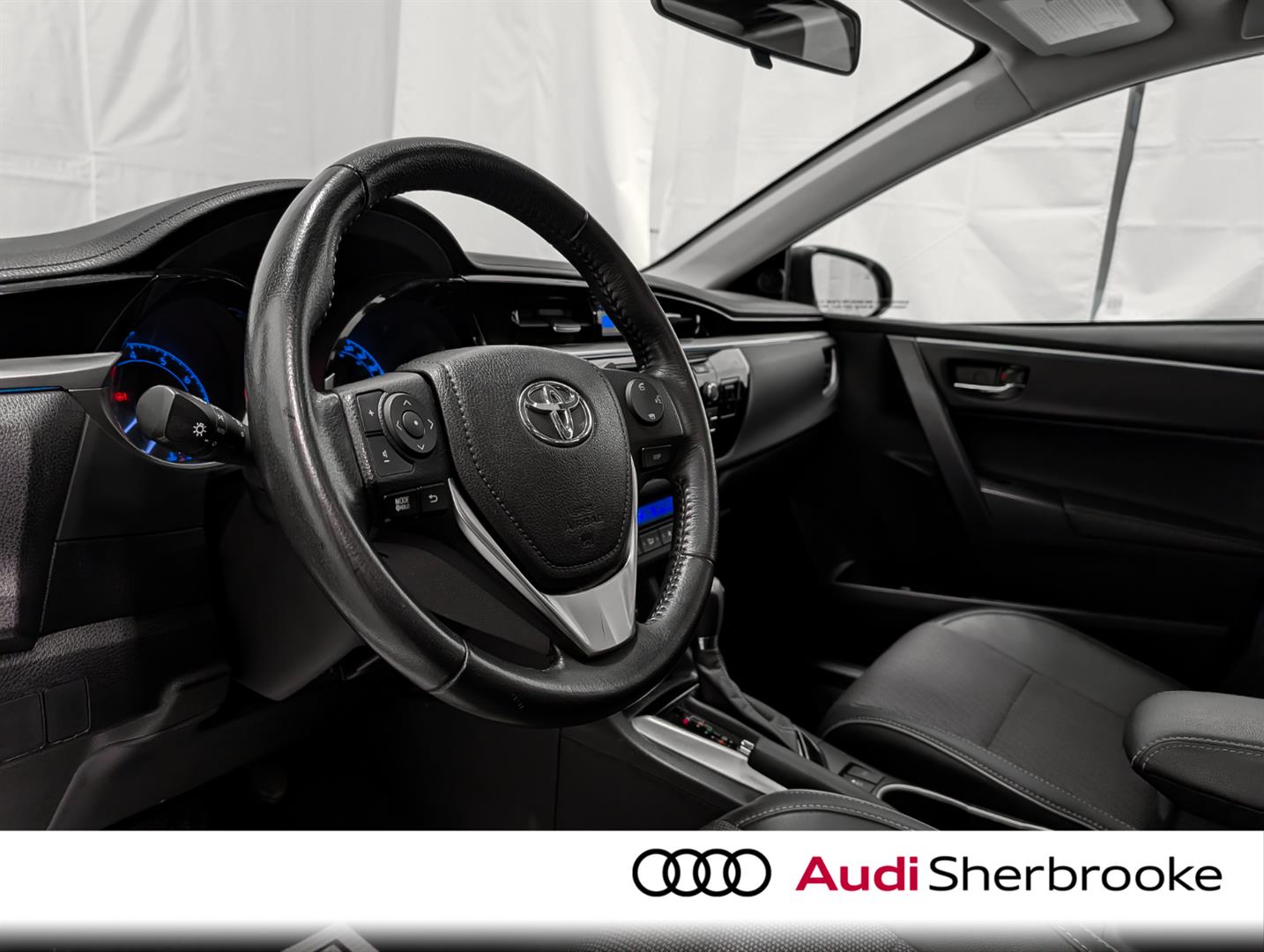 toyota Corolla 2015 - 8