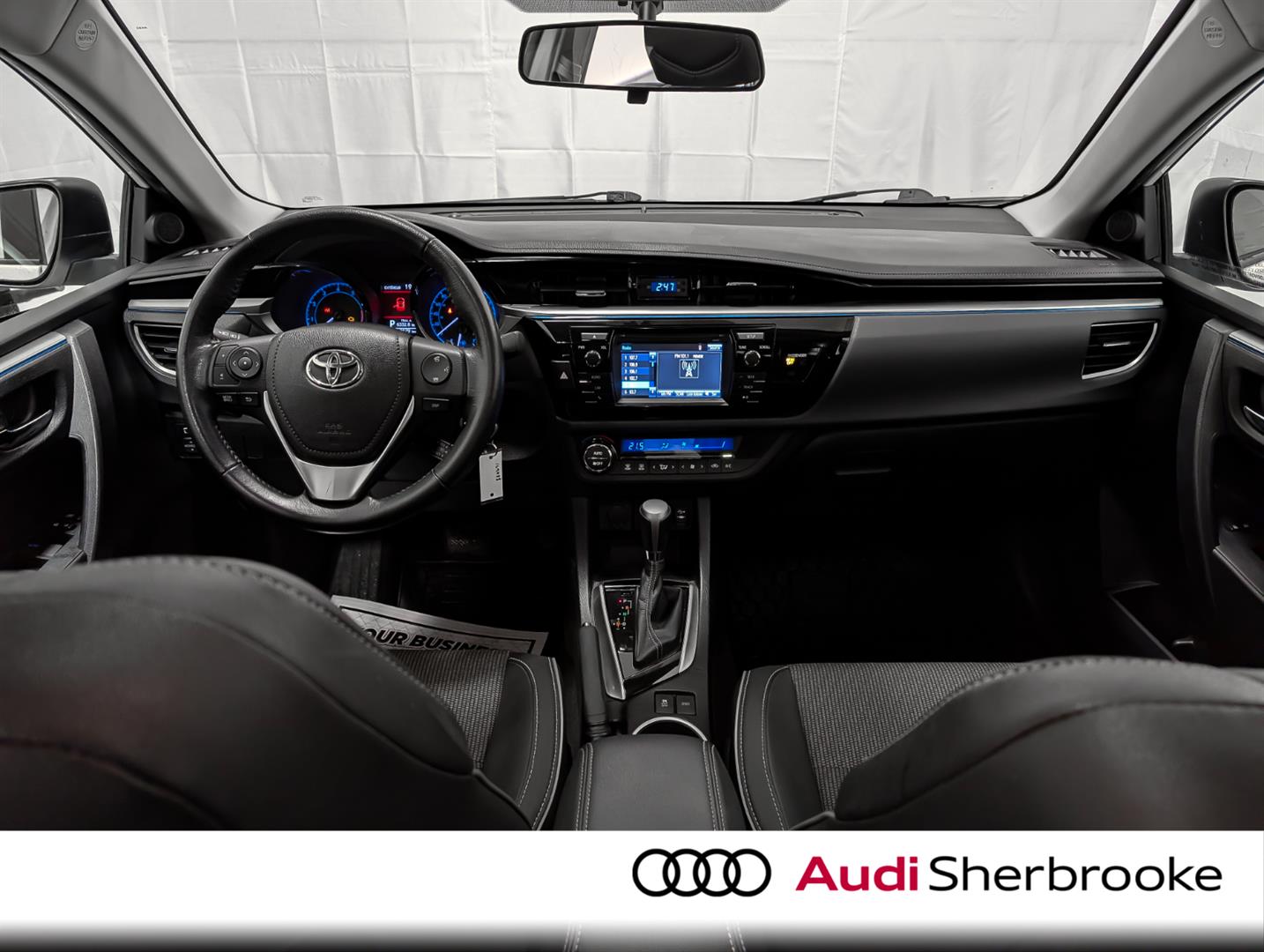 toyota Corolla 2015 - 12