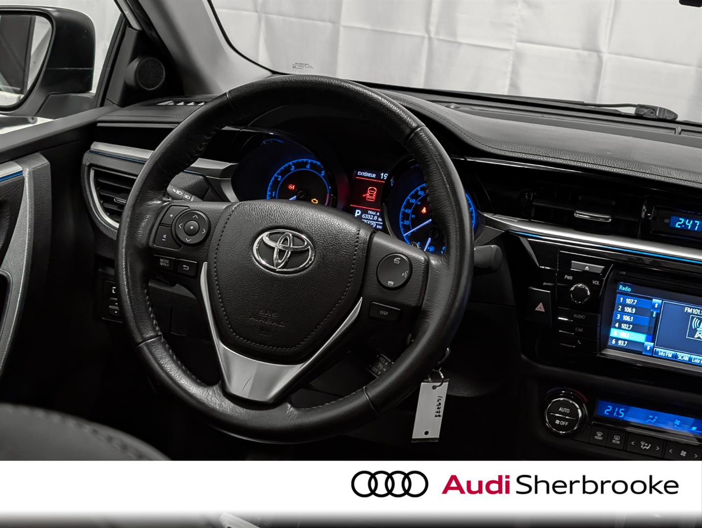 toyota Corolla 2015 - 13