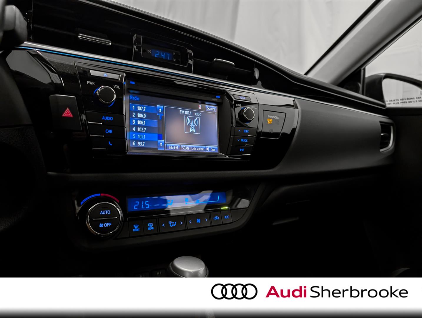 toyota Corolla 2015 - 14