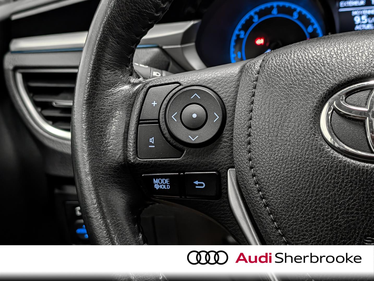 toyota Corolla 2015 - 21