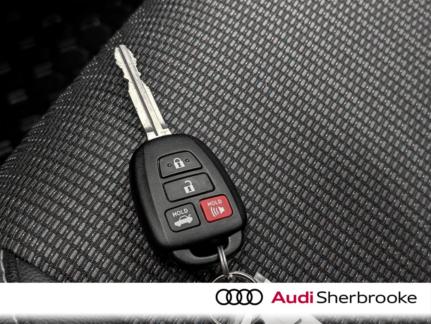 toyota Corolla 2015 - 25