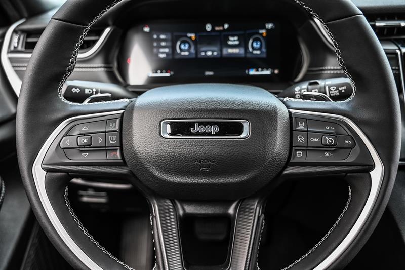 jeep Grand Cherokee 2025 - 13