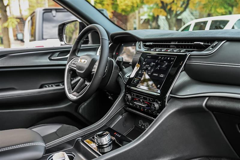 jeep Grand Cherokee 2025 - 26