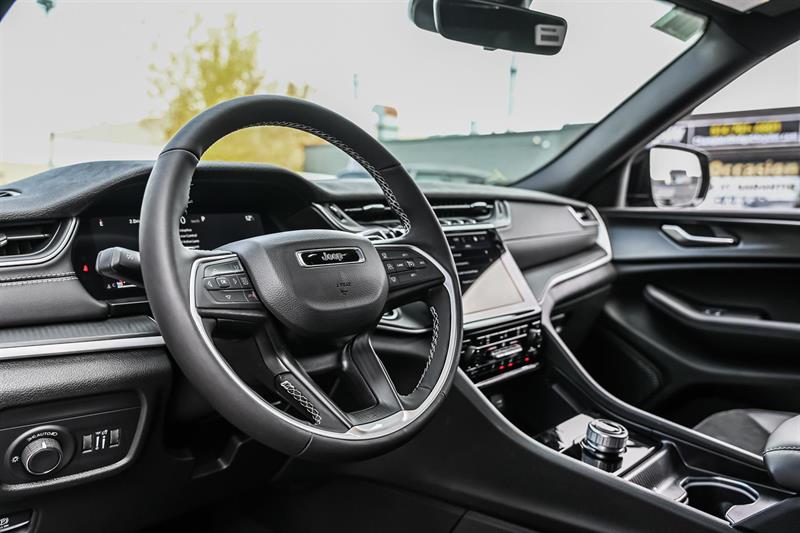 jeep Grand Cherokee 2025 - 11