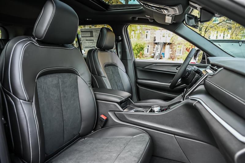 jeep Grand Cherokee 2025 - 28