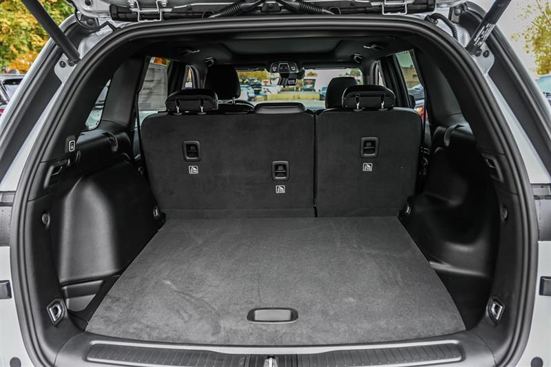 jeep Grand Cherokee 2025 - 10