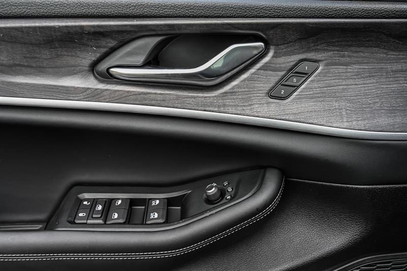 jeep Grand Cherokee 2025 - 14