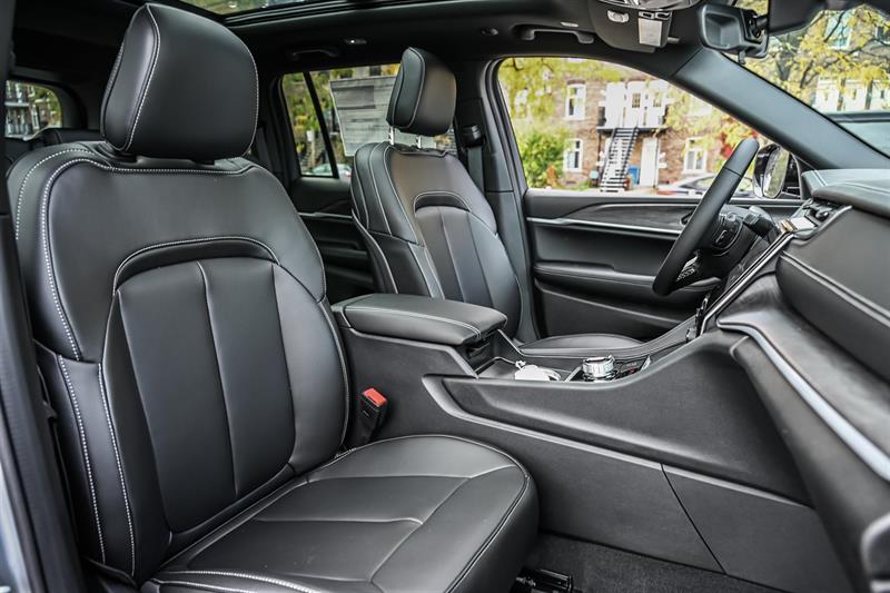 jeep Grand Cherokee 2025 - 30